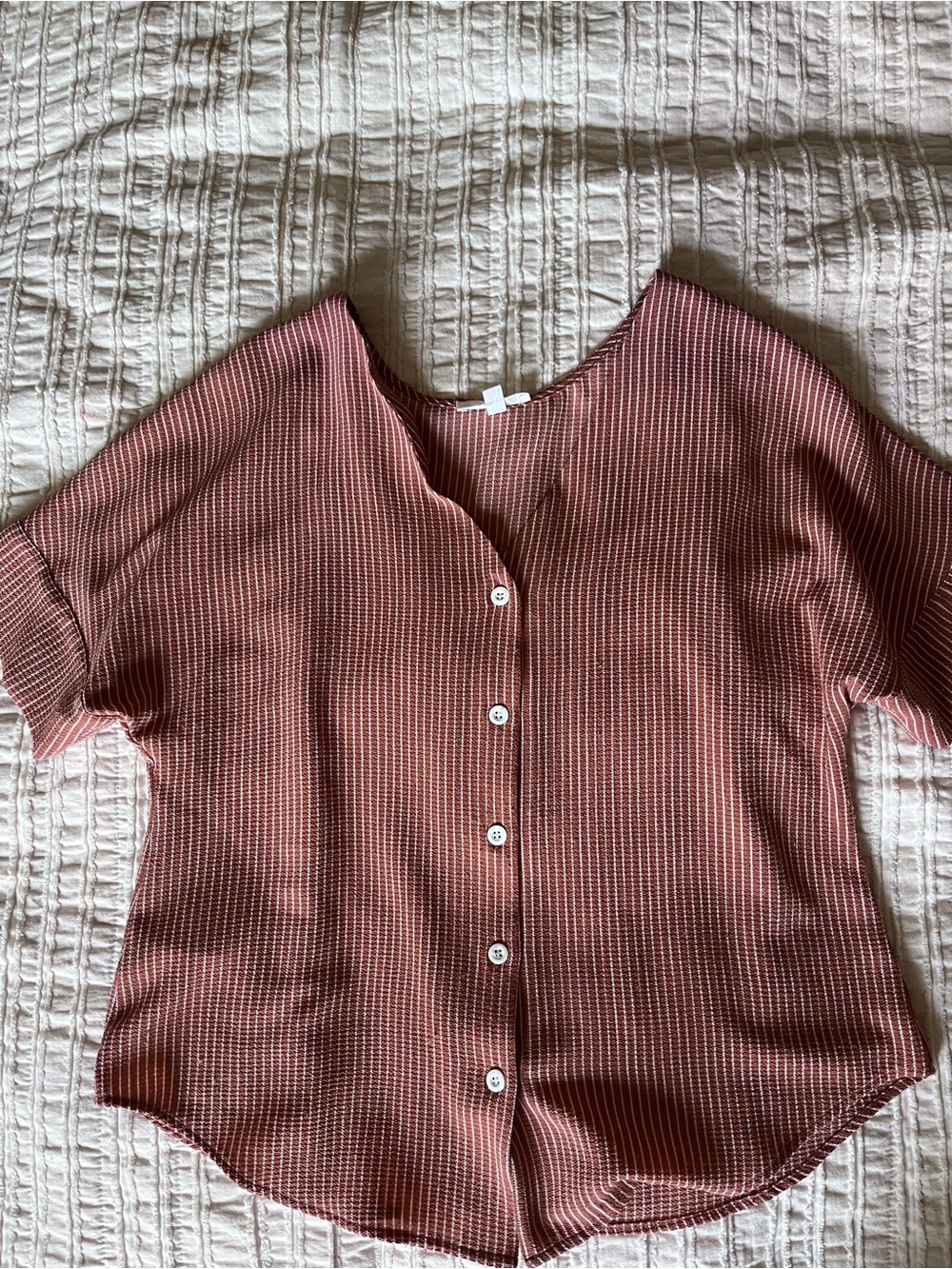 VETTA Button-Front Short Sleeve Top